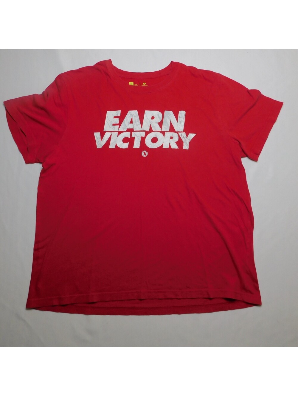 Xersion Men's XL Extra Large Red Earn Victory Athletic Graphic T-Shirt Cotton Gy